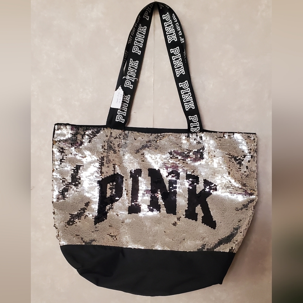 PINK zippy tote bag 2018 NWOT
